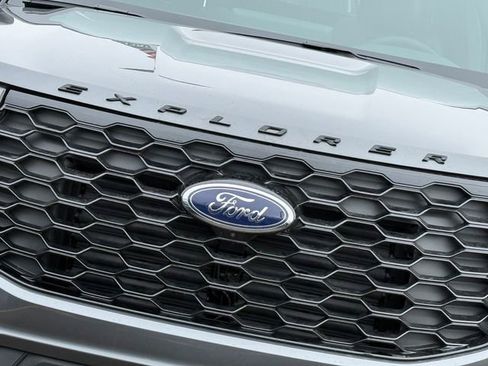 New 2026 Ford Explorer ST-Line image 4