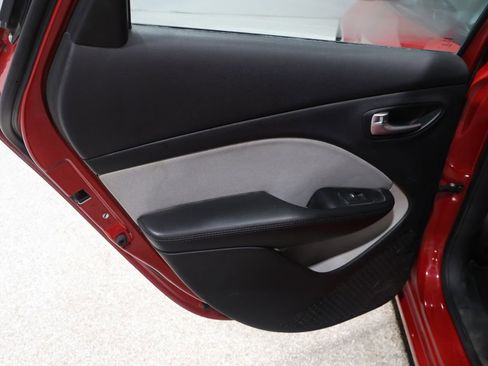 Used 2016 Dodge Dart SXT image 18