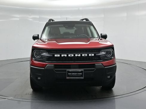Certified 2025 Ford Bronco Sport Outer Banks w/ Outer Banks Tech Package+ AWD/4WD image 24
