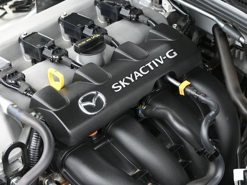 Used 2022 MAZDA MX-5 Miata RF Grand Touring image 12