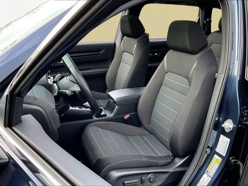 Certified 2025 Honda CR-V Sport image 17