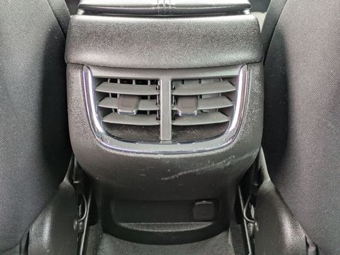 Used 2023 Chevrolet Malibu LT image 16