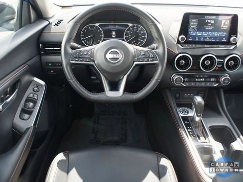 Used 2024 Nissan Sentra SR w/ SR Premium Package image 5