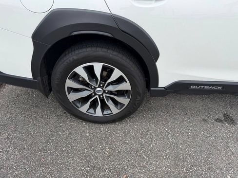 Used 2023 Subaru Outback Touring XT AWD/4WD image 5