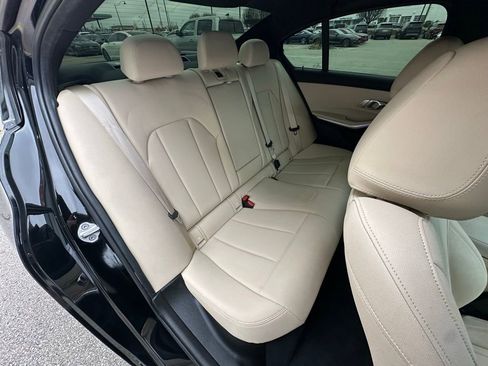 Used 2021 BMW 330i Sedan w/ Convenience Package image 27