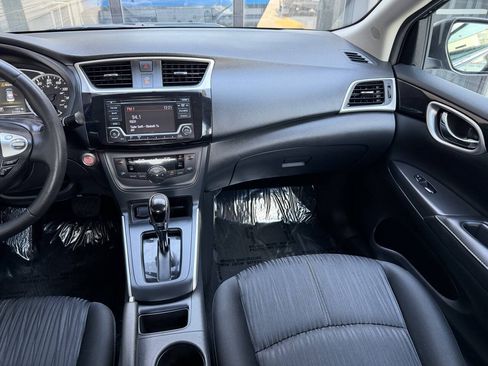 Used 2018 Nissan Sentra SV FWD image 22