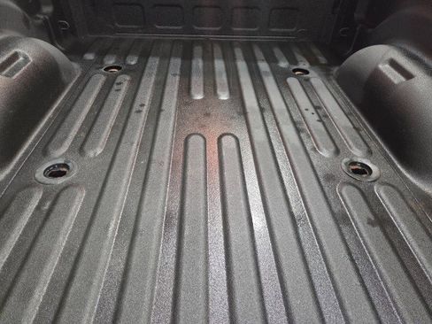 Used 2017 RAM 3500 Laramie Longhorn image 30