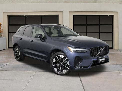 Certified 2026 Volvo XC60 B5 Plus w/ Protection Package Premier image 34