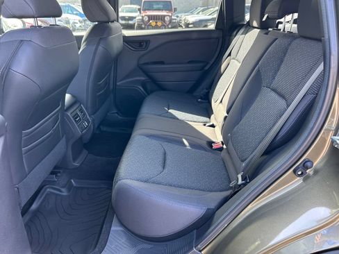 Used 2026 Subaru Forester Premium AWD/4WD image 26