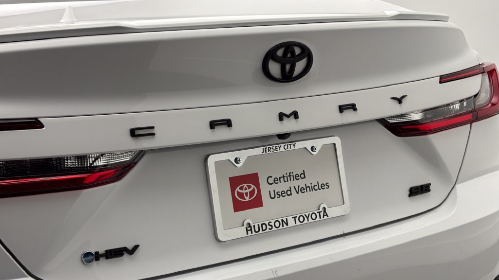 Certified 2025 Toyota Camry SE w/ Convenience Package FWD image 8