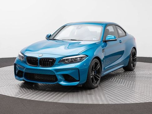 Used 2018 BMW M2 RWD image 2