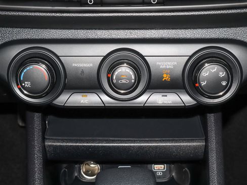 Used 2024 Kia Forte LXS image 11