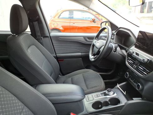 Used 2024 Ford Escape Active AWD/4WD image 6