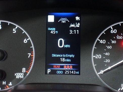 Certified 2024 Toyota Corolla Cross LE image 16