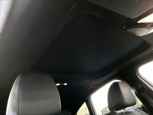 Used 2025 BMW i4 eDrive40 w/ Premium Package RWD image 21