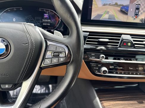 Used 2021 BMW 540i w/ Premium Package RWD image 20