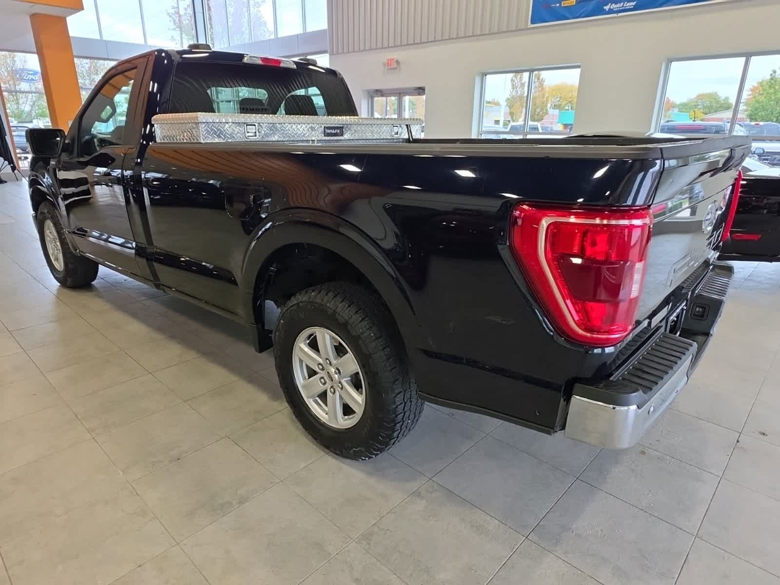 Used 2022 Ford F150 XL w/ Equipment Group 101A High RWD image 13