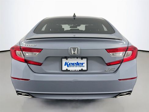 Used 2022 Honda Accord Sport image 5