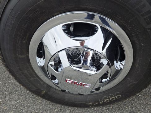 New 2026 GMC Sierra 3500 SLE w/ SLE Convenience Package image 12