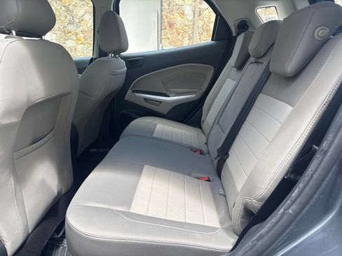 Used 2019 Ford EcoSport S FWD image 4