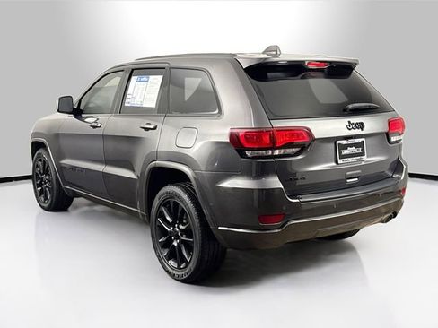 Used 2020 Jeep Grand Cherokee Altitude image 10