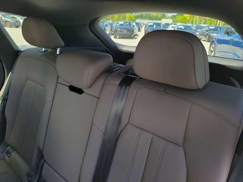 Certified 2025 Audi Q5 Premium w/ Convenience Package image 27