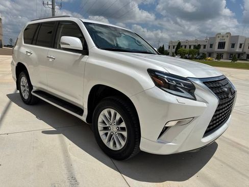 Used 2023 Lexus GX 460 Premium AWD/4WD image 3