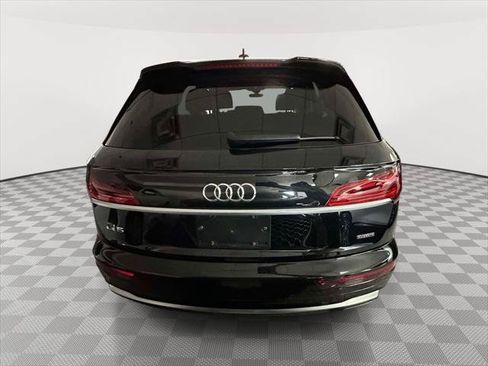 Used 2023 Audi Q5 2.0T Premium Plus w/ Premium Plus Package AWD/4WD image 3