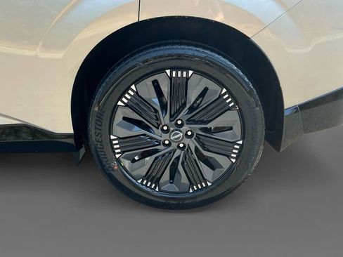 New 2026 Nissan Murano Platinum AWD/4WD image 16