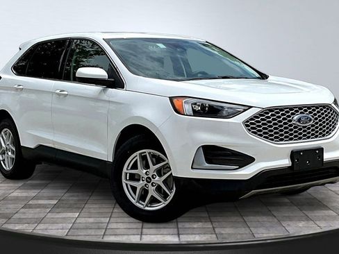 Used 2024 Ford Edge SEL AWD/4WD image 3