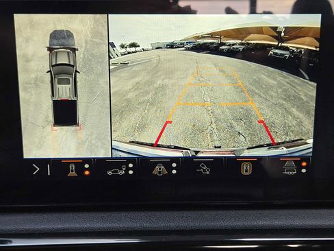 Certified 2024 GMC Sierra 1500 AT4 w/ AT4 Preferred Package AWD/4WD image 19