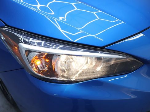 Used 2020 Subaru Impreza 2.0i Premium w/ Popular Package #2 AWD/4WD image 31