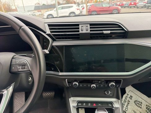 Used 2022 Audi Q3 2.0T Premium image 20