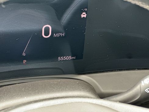 Used 2024 Buick Encore GX Sport Touring FWD image 29
