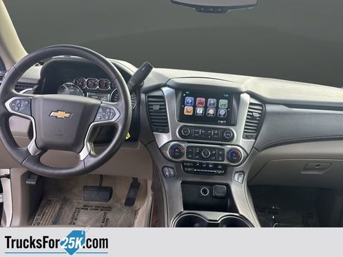 Used 2015 Chevrolet Suburban LT image 6