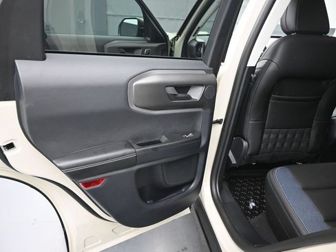 Used 2025 Ford Bronco Sport Outer Banks w/ Outer Banks Tech Package+ AWD/4WD image 10