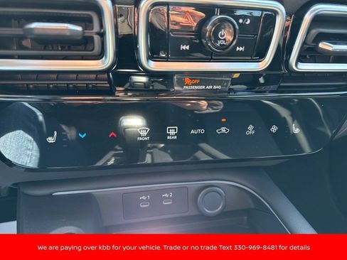 New 2026 Nissan Sentra SV w/ SV Convenience Package FWD image 19