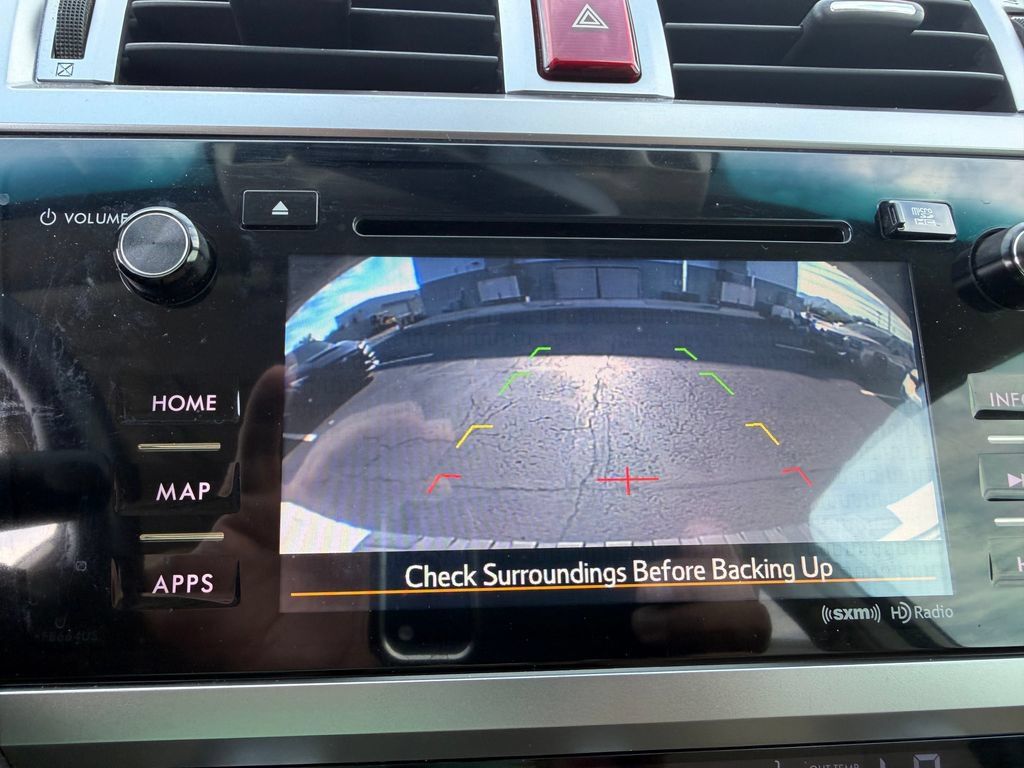 Used 2015 Subaru Outback 2.5i Limited AWD/4WD image 12
