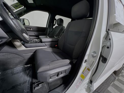 Used 2025 Toyota Tundra SR5 w/ SR5 Convenience Package RWD image 15