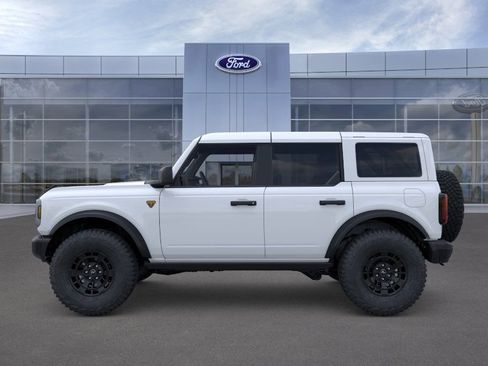 New 2026 Ford Bronco Badlands AWD/4WD image 4