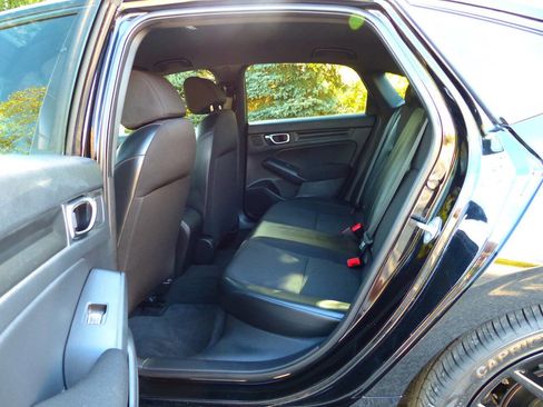 Used 2022 Honda Civic Sport image 39