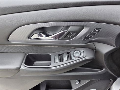 Certified 2020 Chevrolet Traverse Premier w/ Redline Edition image 17