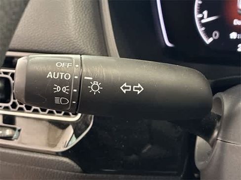 Certified 2025 Honda Civic LX image 27