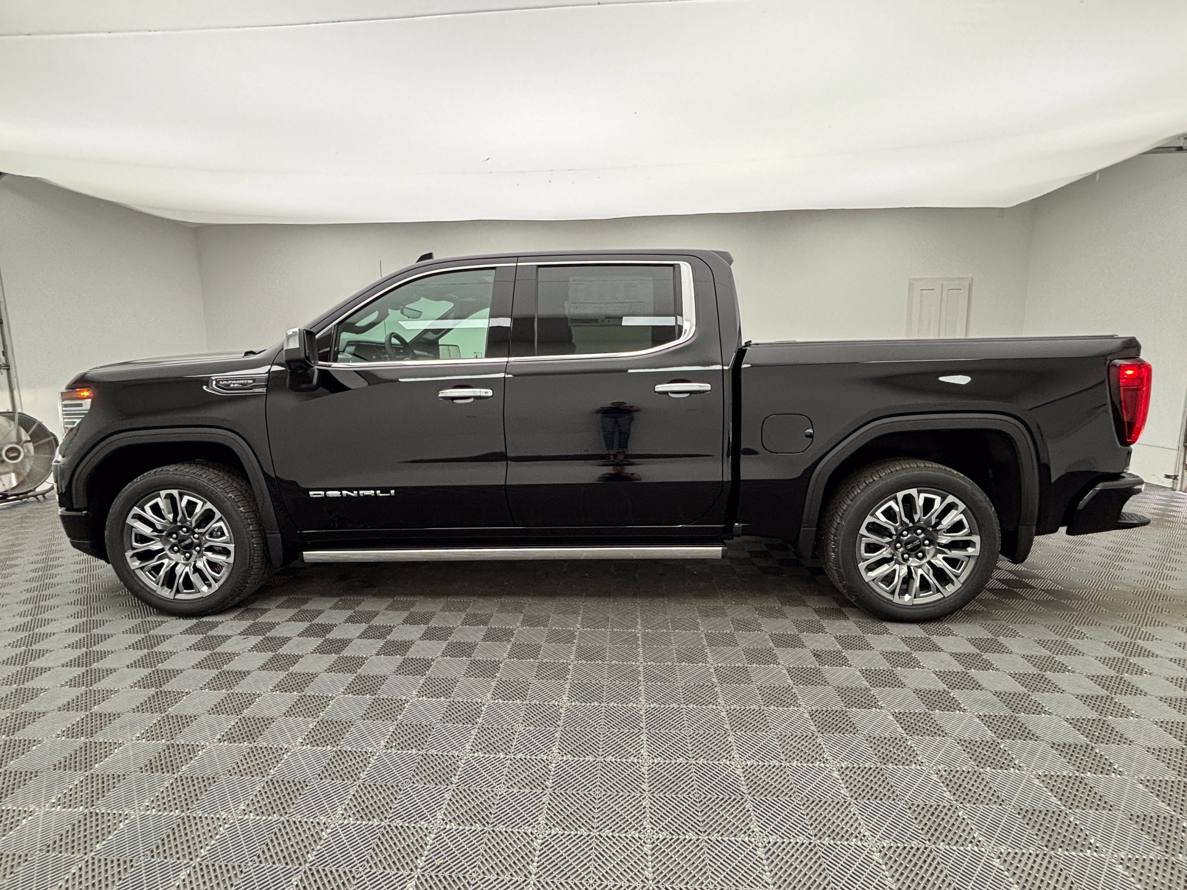New 2026 GMC Sierra 1500 Denali Ultimate AWD/4WD image 16