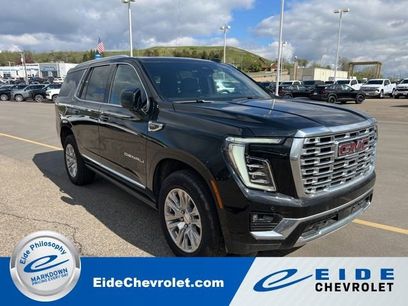 Used 2025 GMC Yukon Denali w/ Sun & Power Step Package