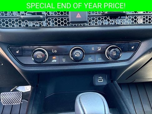 Used 2024 Honda HR-V Sport image 15