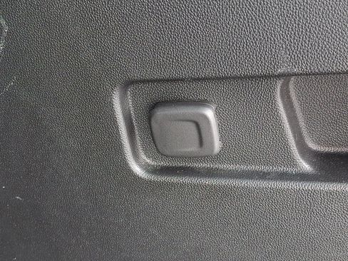 Certified 2023 GMC Acadia AT4 AWD/4WD image 33