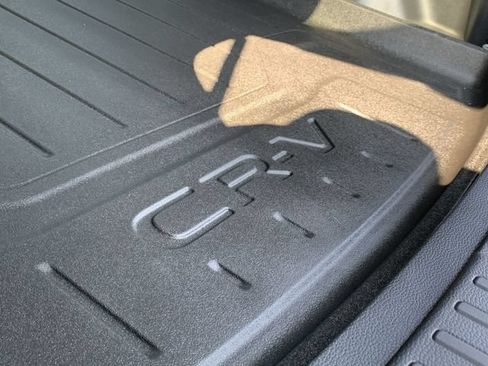 Used 2024 Honda CR-V EX image 40