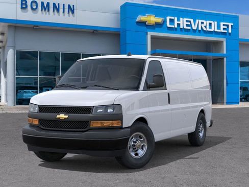New 2025 Chevrolet Express 2500 w/ Driver Convenience Package image 7