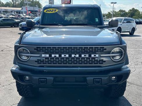 Used 2025 Ford Bronco Badlands AWD/4WD image 9